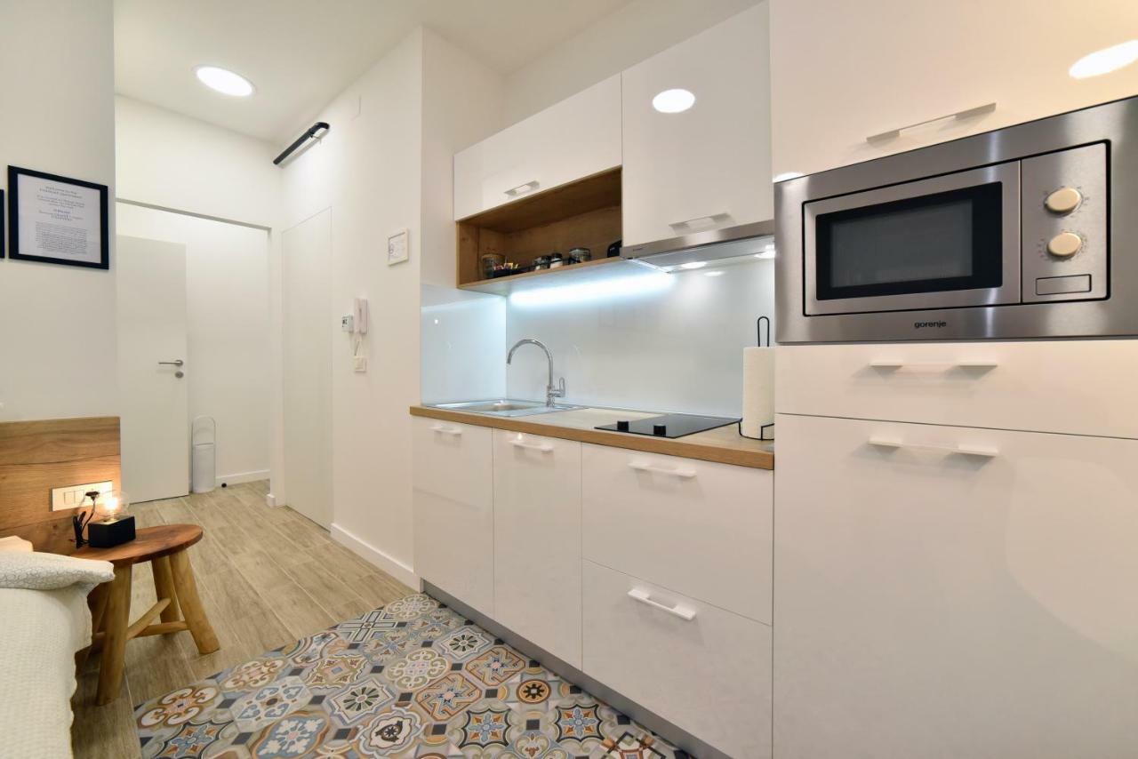 Fishnjak Apartments Zagabria Esterno foto