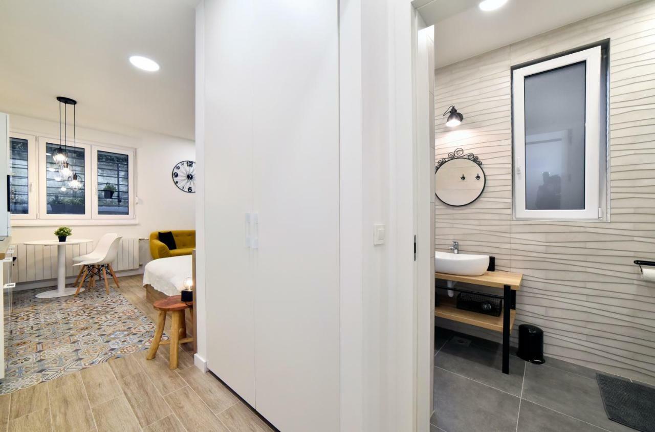 Fishnjak Apartments Zagabria Esterno foto