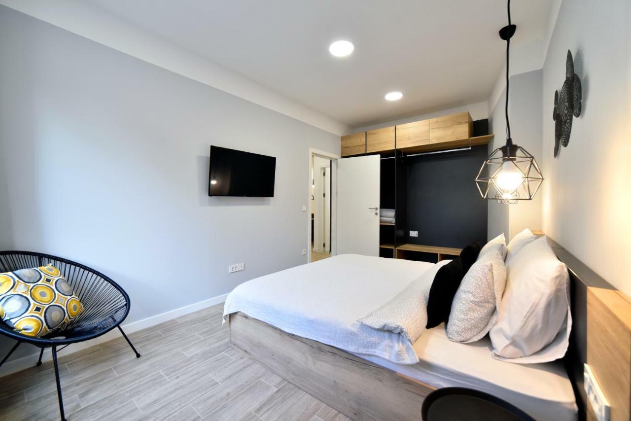 Fishnjak Apartments Zagabria Esterno foto